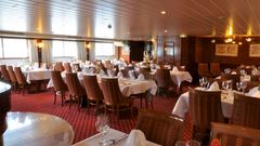 MS Sans Souci, Restaurant
