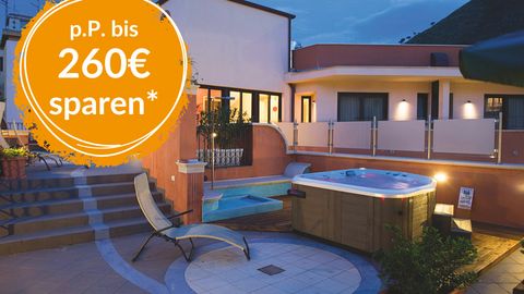 Hotel Artemis Solarium mit Jacuzzi