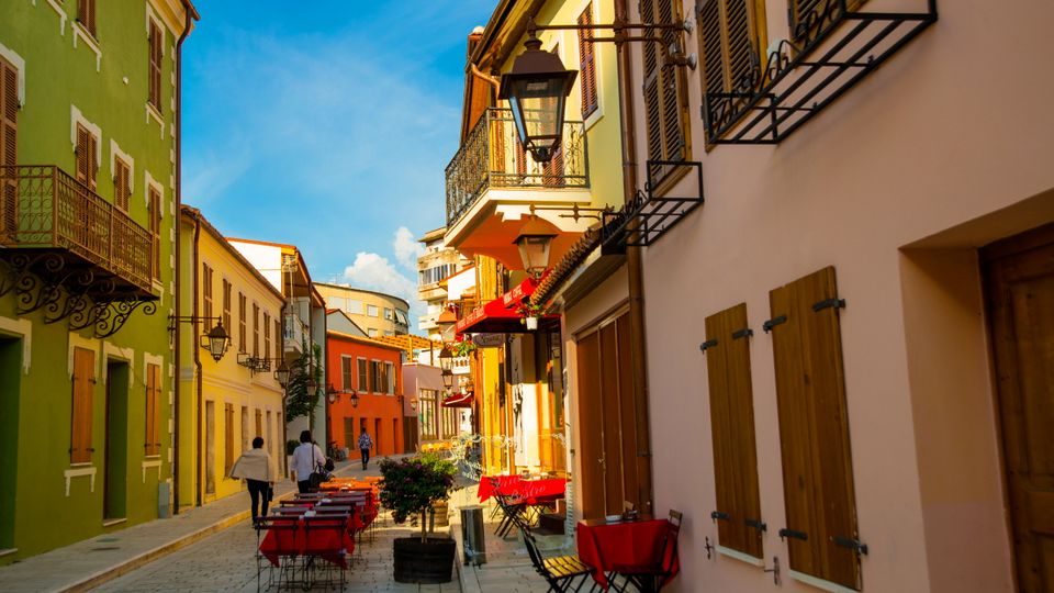 Gasse im albanischen Vlora