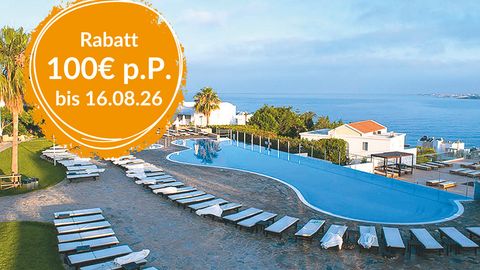 Pool mit Liegen