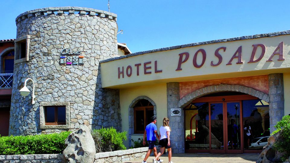 18_Posada Beach Palau_facade