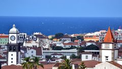 Blick über Ponta Delgada (Azoren) von der Kirche Máe de Deus