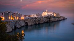 Vieste am Abend