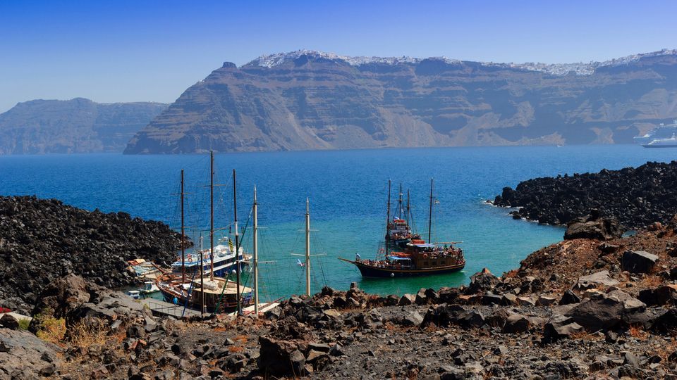 Santorin, Vulkaninsel Nea Kameni