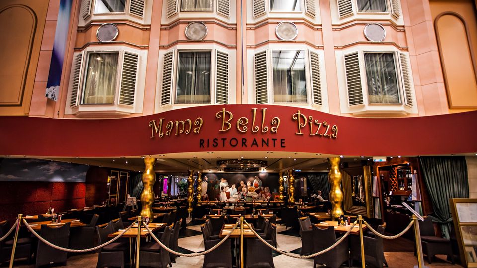 Color Fantasy & Color Magic - Mama Bella Pizza
