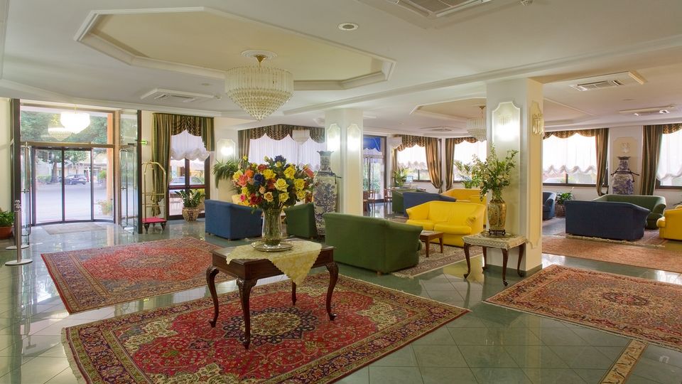 Lobby Hotel Valdenza