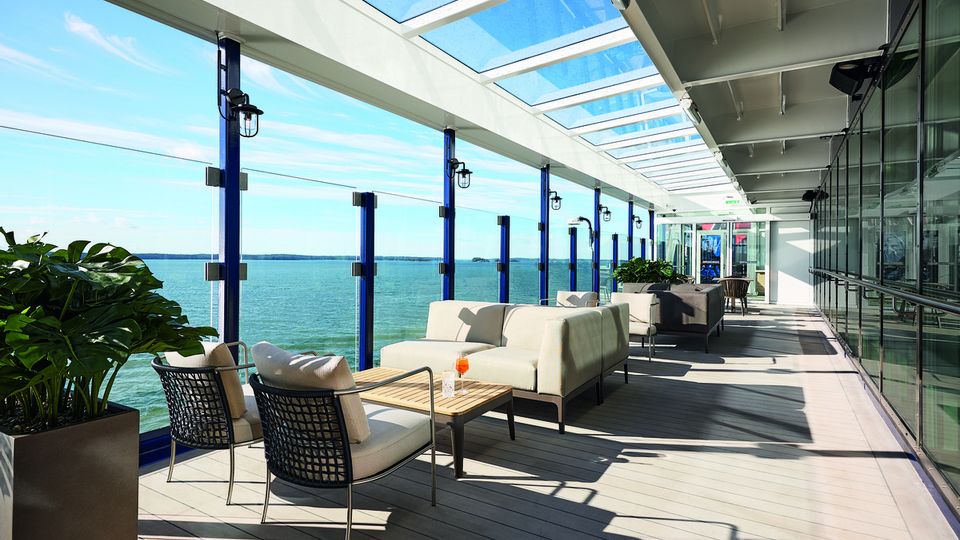 Mein Schiff 7, Diamant-Bar Außenbereich