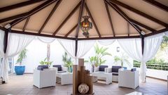Lobbybar