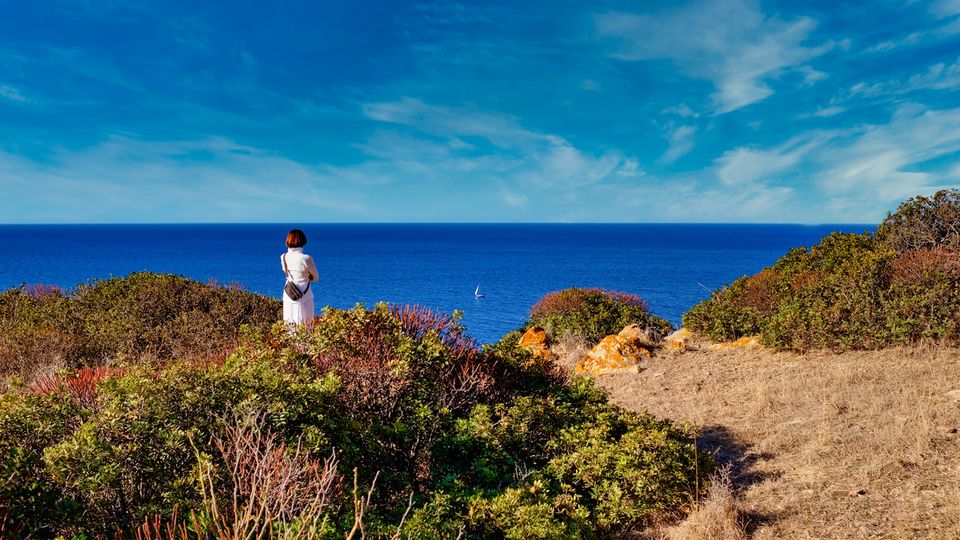 Leuchtturm Capo Spartivento bei Chia, Cagliari, Sardinien