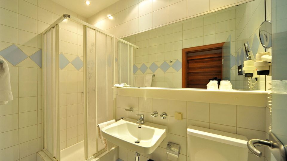 Badezimmer Beispiel Hotel Ertl