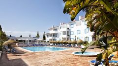 Swimmingpool Villa Branca