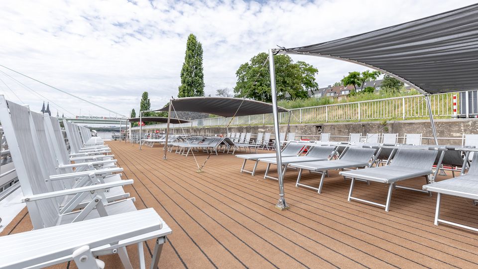 MS Serenade 1, Sonnendeck