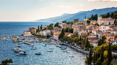 Hafen von Volosko Opatija Kroatien