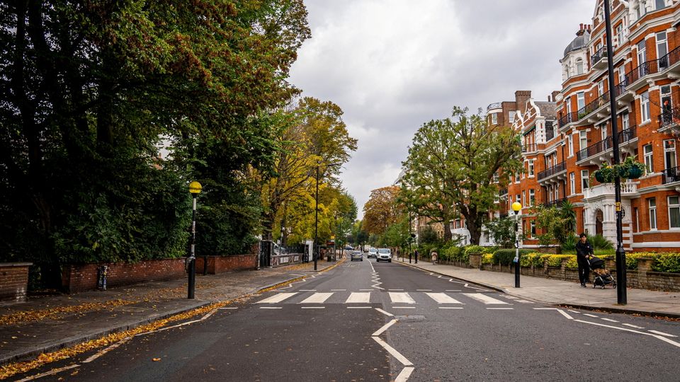 Der "berühmte Zebrastreifen" in der Abbey Road, London