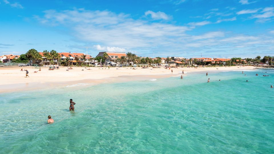 Sandkörner am Strand von Santa Maria, Sal