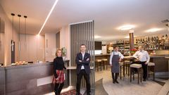 Rezeption und Bar